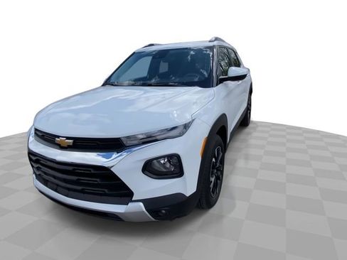 Used 2023 Chevrolet TrailBlazer LT FWD image 6