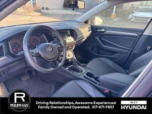 Used 2019 Volkswagen Jetta SE image 10