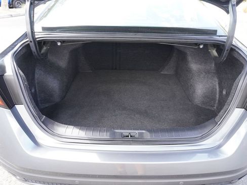 Certified 2025 Nissan Altima 2.5 SV FWD image 8