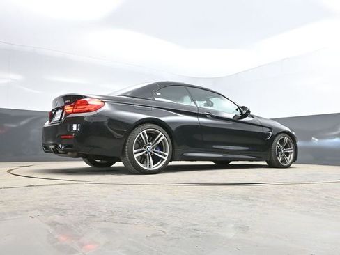 Used 2016 BMW M4 Convertible image 49