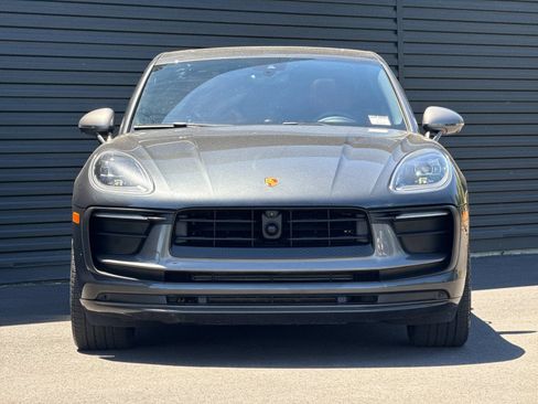 Certified 2023 Porsche Macan Turbo AWD/4WD image 12