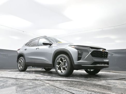 New 2026 Chevrolet Trax LT image 44