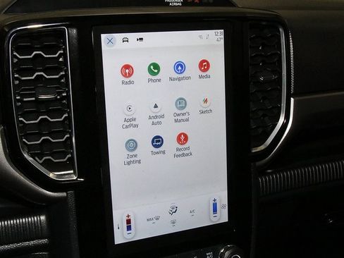 Used 2024 Ford Ranger XLT image 19