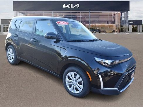 New 2025 Kia Soul LX image 10