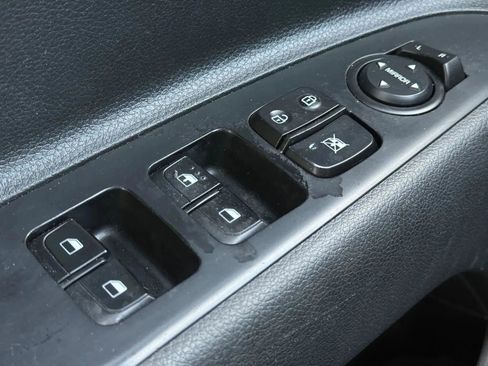 Used 2018 Kia Rio S image 18