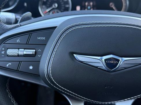 Used 2023 Genesis Electrified GV70 Advanced image 29