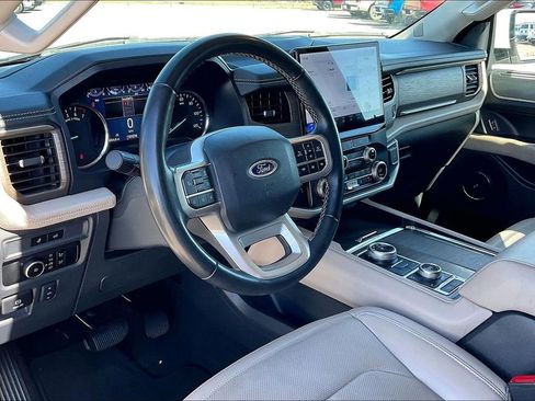 Used 2024 Ford Expedition Max Limited image 14