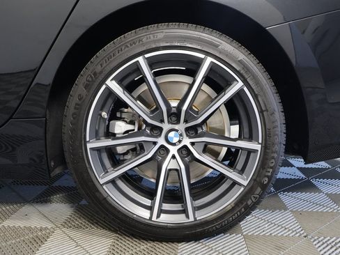 Used 2020 BMW 330i Sedan w/ Convenience Package RWD image 16