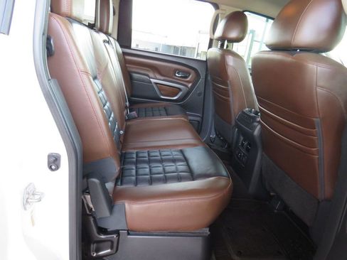 Used 2018 Nissan Titan Platinum Reserve w/ Platinum Utility Package image 20