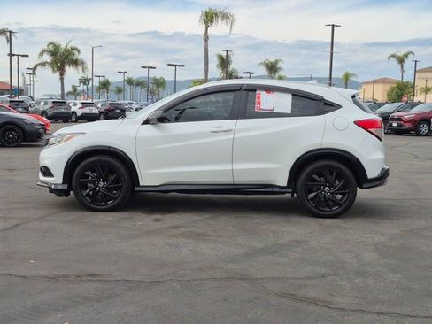 Used 2021 Honda HR-V Sport image 9