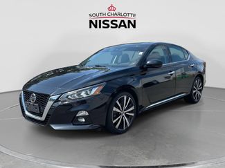 Used 2019 Nissan Altima 2.5 Platinum AWD/4WD video 3