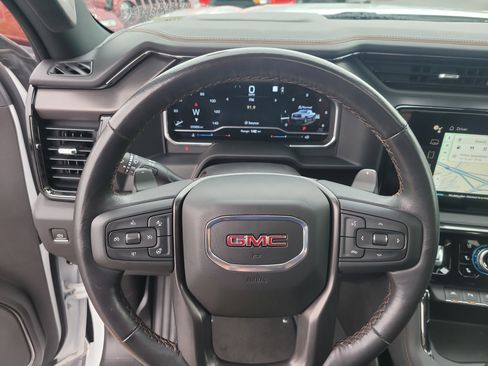 Used 2023 GMC Sierra 1500 AT4 w/ AT4 Premium Package image 27