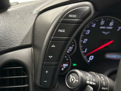 Used 2006 Chevrolet Corvette Coupe w/ Preferred Equipment Group image 19