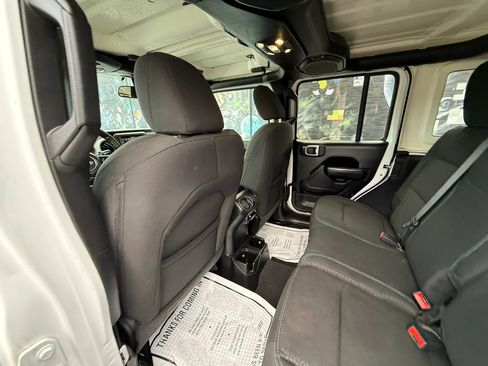 Used 2021 Jeep Wrangler Unlimited Sport AWD/4WD image 47