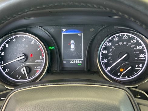 Used 2024 Toyota Camry SE w/ Blackout Package (TMS) image 21