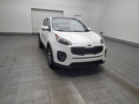 Used 2017 Kia Sportage EX w/ EX Technology Package FWD image 13