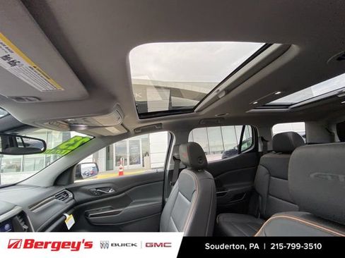 Certified 2023 GMC Acadia AT4 w/ Technology Package AWD/4WD image 22