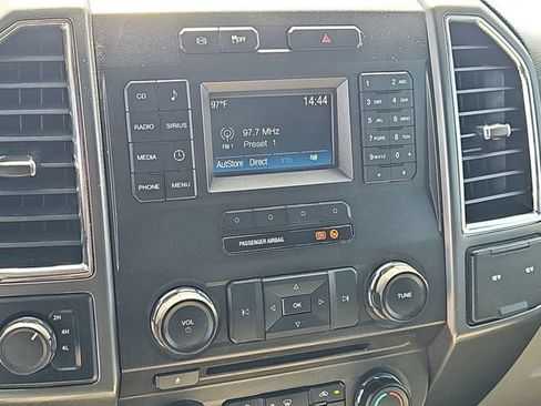 Used 2017 Ford F250 XLT AWD/4WD image 12