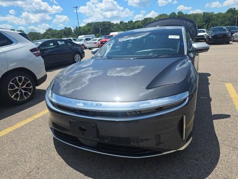 Used 2022 Lucid Air Grand Touring AWD/4WD image 3