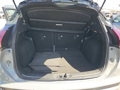 Used 2023 Nissan Kicks SR w/ SR Premium Package FWD image 10