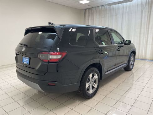 Certified 2025 Honda Pilot EX-L image 28