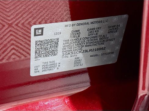 Used 2020 GMC Yukon Denali w/ Open Road Package RWD image 34