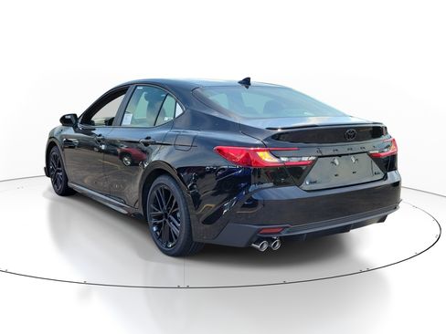 New 2026 Toyota Camry SE FWD image 3