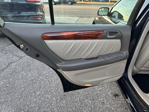 Used 2005 Lexus GS 430 image 12