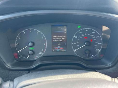 Used 2024 Toyota Corolla Cross AWD Hybrid w/ Moonroof Package image 18