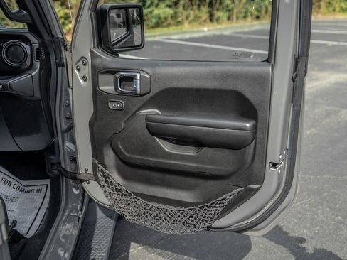 Used 2021 Jeep Wrangler Unlimited Sport AWD/4WD image 18