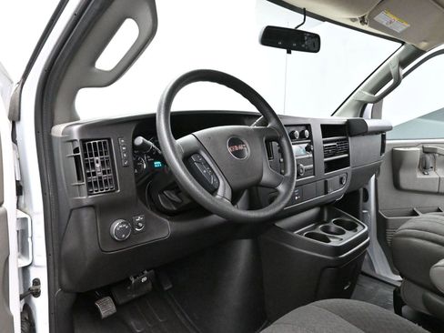 Used 2024 GMC Savana 2500 w/ Driver Convenience Package image 13