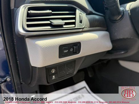 Used 2018 Honda Accord EX image 16