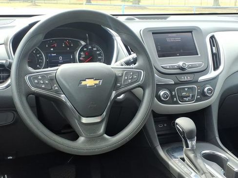 Used 2024 Chevrolet Equinox LS w/ LS Convenience Package FWD image 13