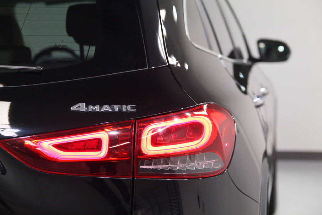 Certified 2023 Mercedes-Benz GLA 250 4MATIC image 30
