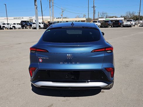 New 2026 Buick Envista Sport Touring image 4