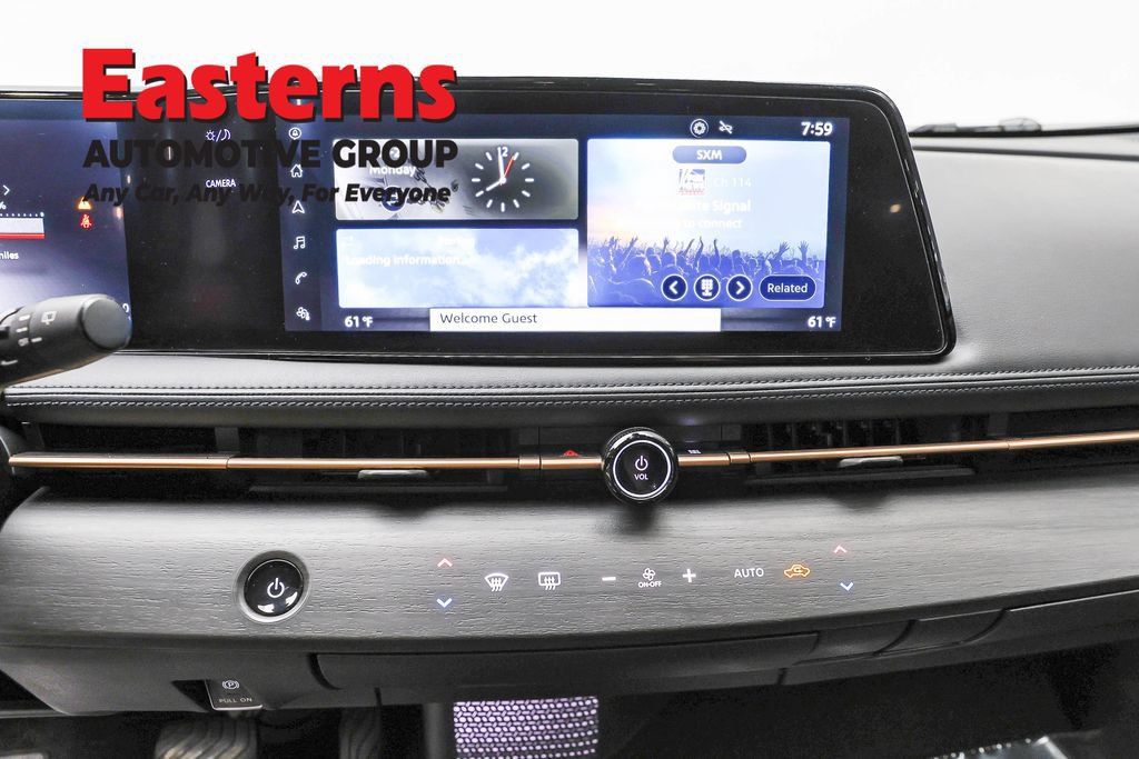 Used 2023 Nissan Ariya FWD image 13