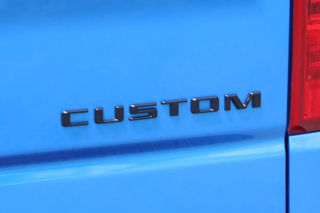 Used 2025 Chevrolet Silverado 1500 Custom w/ Turbomax Blackout Package AWD/4WD image 47
