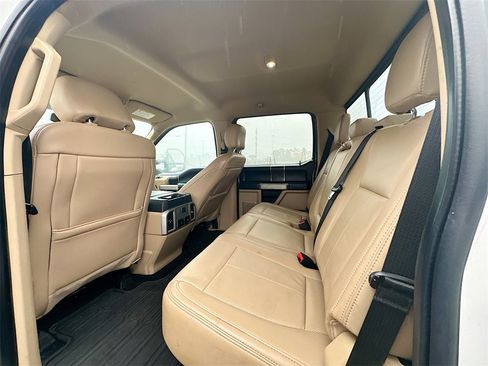 Used 2020 Ford F250 Lariat w/ Lariat Value Package image 4