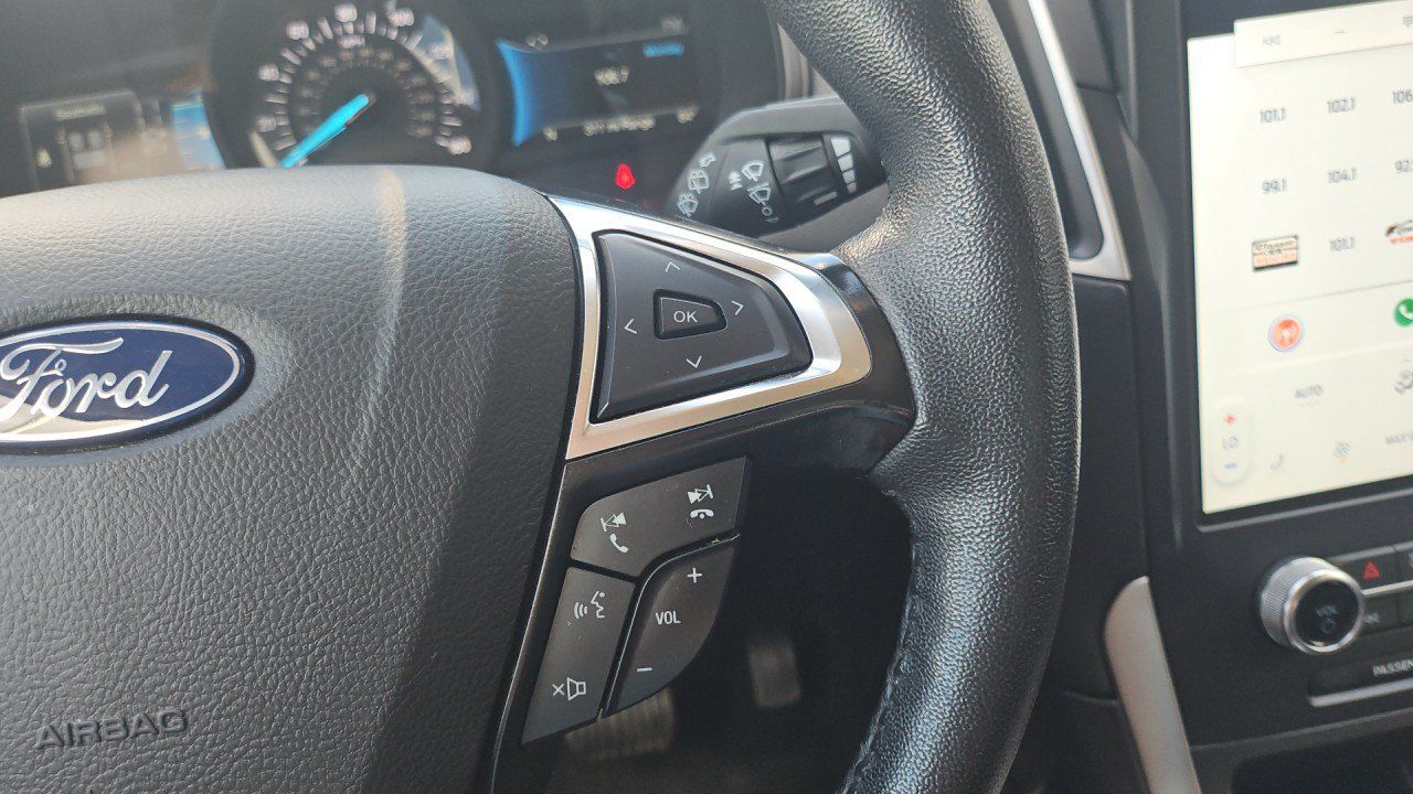 Used 2024 Ford Edge SEL AWD/4WD image 18