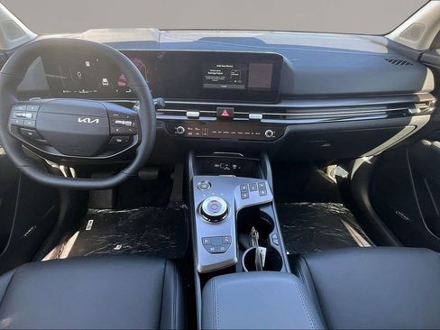 New 2026 Kia Sportage SX Prestige image 5