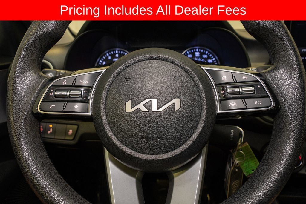 Certified 2024 Kia Forte LXS w/ LXS Technology Package FWD image 16