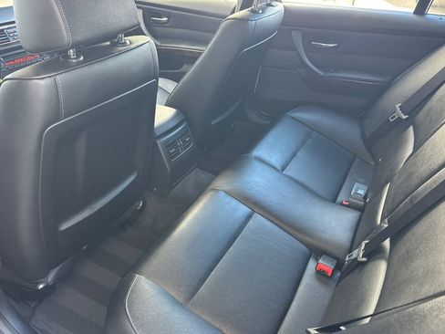 Used 2011 BMW 328i Sedan RWD image 12