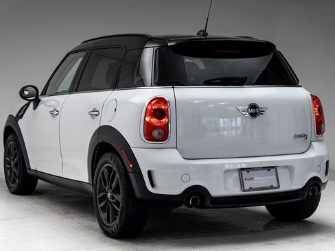 Used 2012 MINI Cooper Countryman S FWD image 3