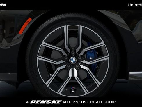 New 2027 BMW 740i xDrive w/ M Sport Package AWD/4WD image 7