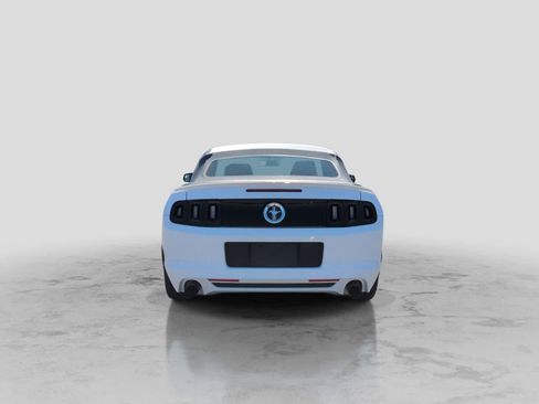 Used 2013 Ford Mustang Premium w/ Electronics Pkg RWD image 6