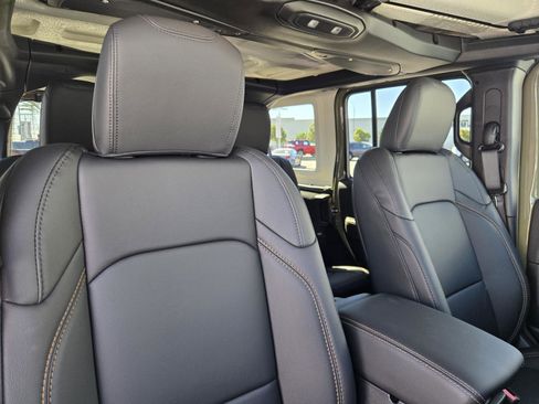 New 2026 Jeep Wrangler Unlimited Sahara image 36