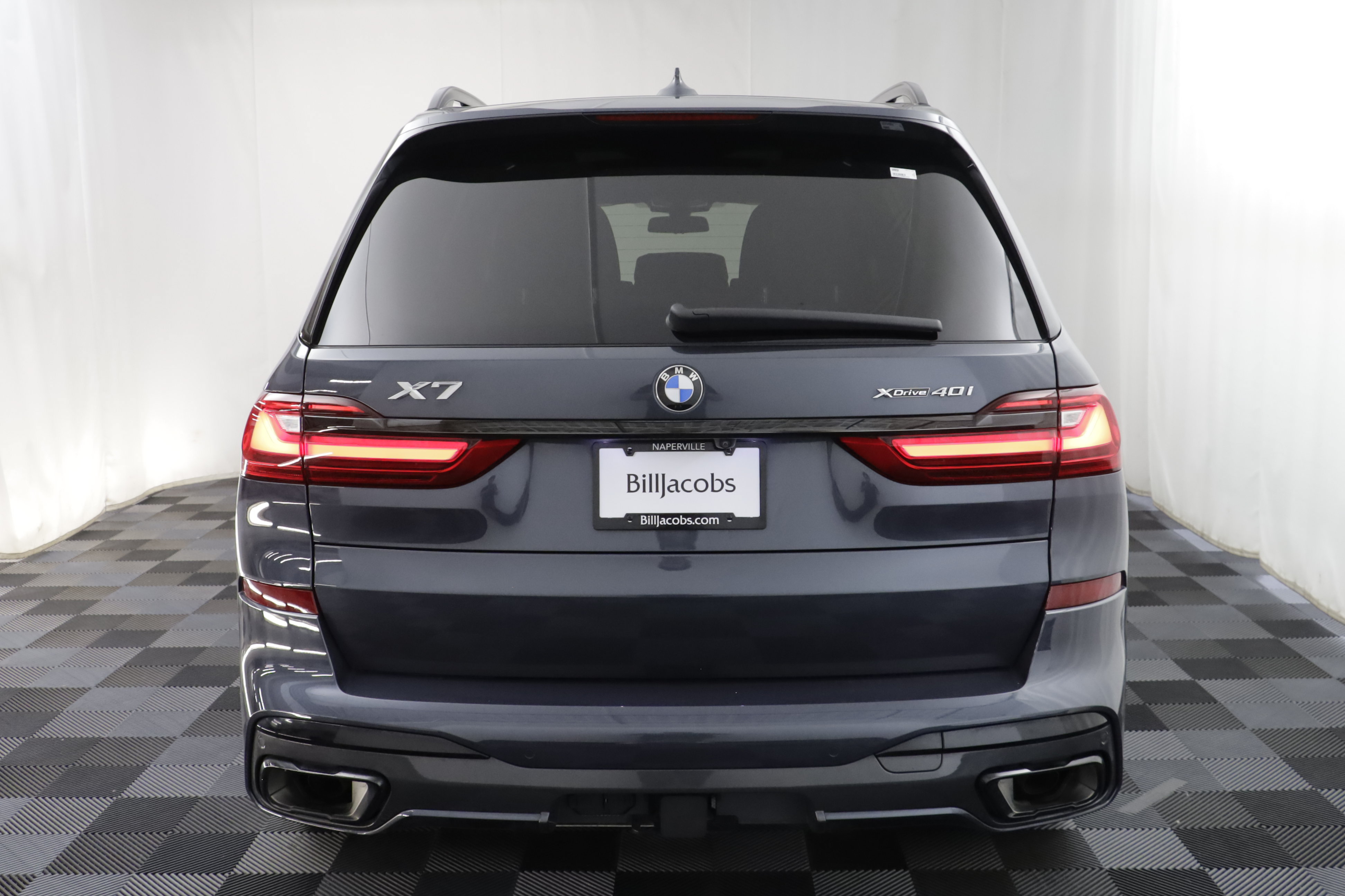 Used 2022 BMW X7 xDrive40i w/ M Sport Package AWD/4WD image 21