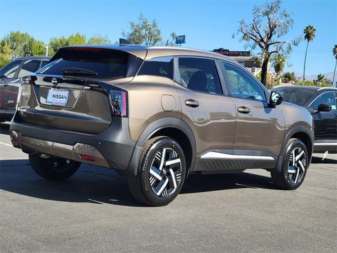 New 2026 Nissan Kicks SV w/ Cold Weather Package image 2