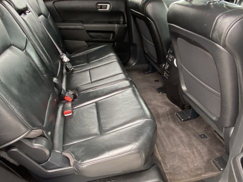 Used 2012 Honda Pilot Touring image 12