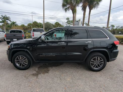 Used 2019 Jeep Grand Cherokee Limited w/ Luxury Group II image 8